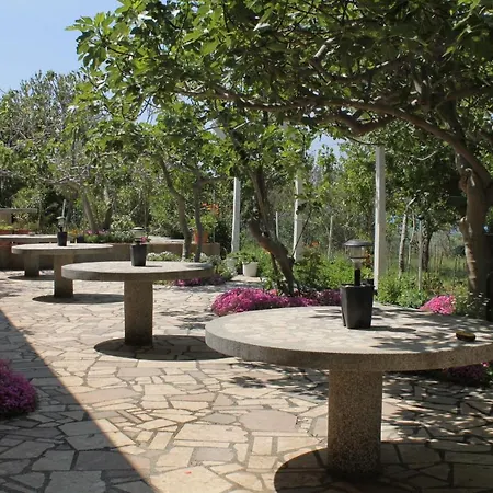 Гостевой дом And By The Sea Povljana, Pag - 6476