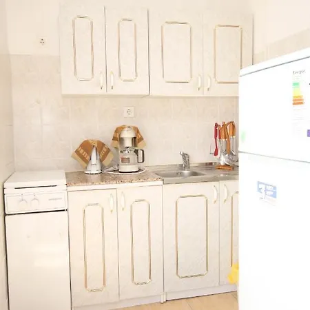 Apartments And Rooms By The Sea Povljana, Pag - 6476 Povljana