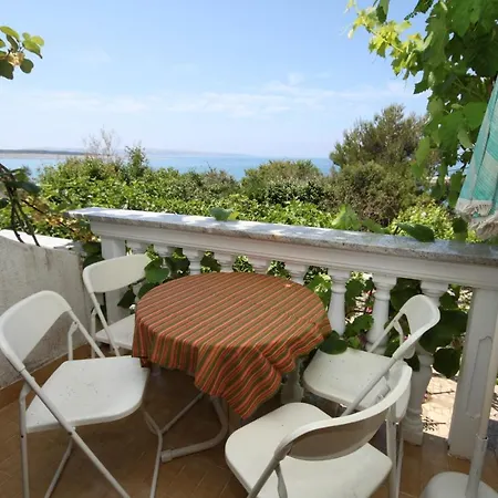 And By The Sea Povljana, Pag - 6476 Гостевой дом