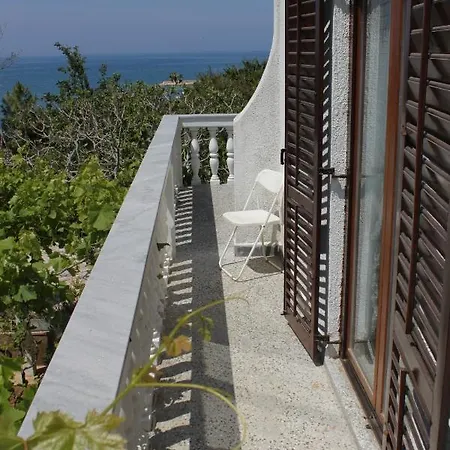 Pensionat Apartments And Rooms By The Sea Povljana, Pag - 6476 3*