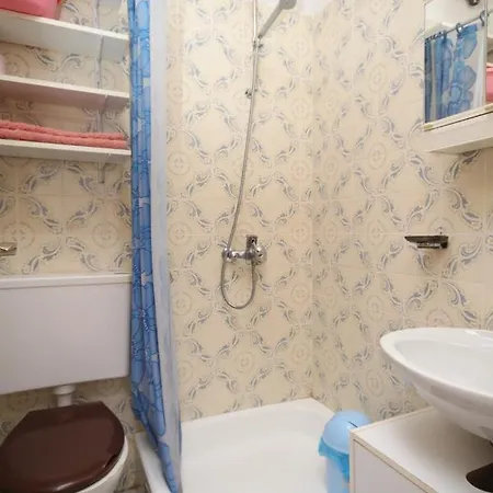 Pensionat Apartments And Rooms By The Sea Povljana, Pag - 6476 Povljana