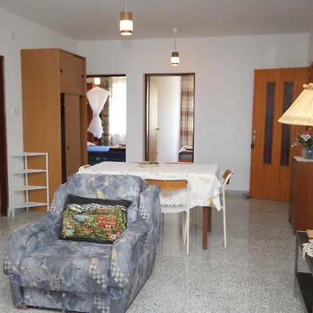 Apartments And Rooms By The Sea Povljana, Pag - 6476 Povljana