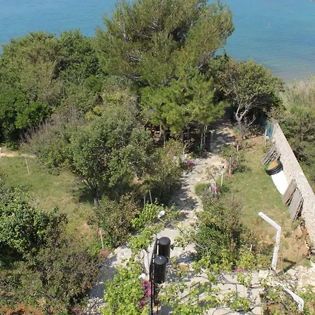 And By The Sea Povljana, Pag - 6476 3* Повляна